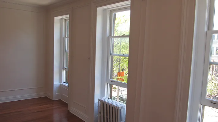 Rented by Realty on the Greene | media 37