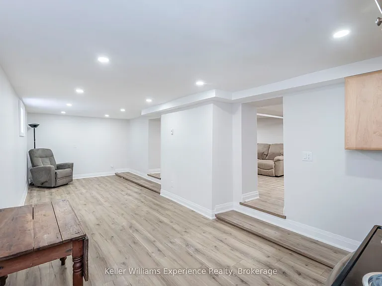 65 Drury Ln — Photo 11