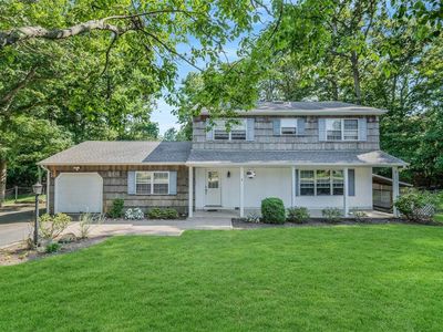 4 Cross Court, Shoreham, NY, 11786