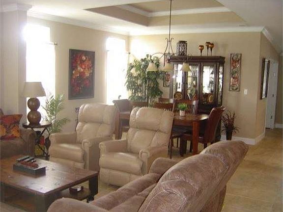 3rd image of 9976 Jaybird Dr