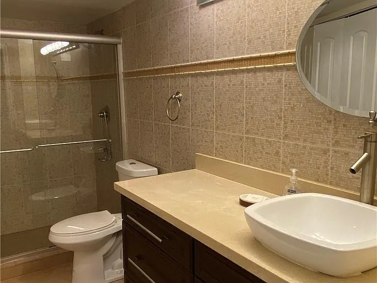 3500 Mystic Pointe Dr #2607 — Photo 18
