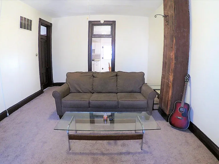 1403 Grove St #3 — Photo 2