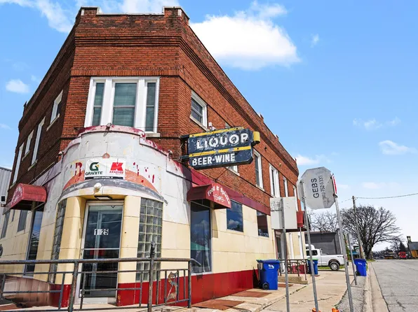 1125 S Water St #2A, Bay City, MI 48708
