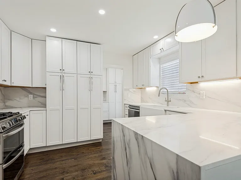 4425 Emerson Ave — Photo 11