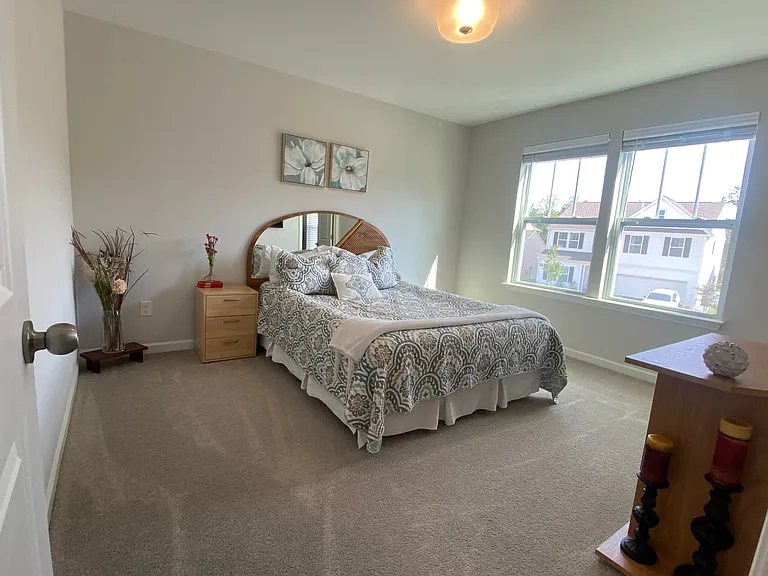 2440 Dukes Hollow Ct — Photo 25