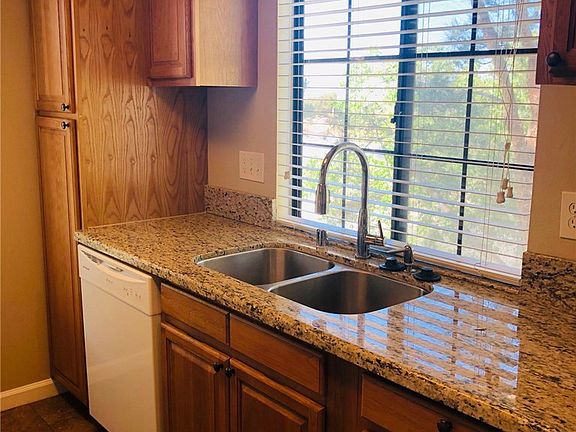 5th image of 2554 Olive Dr APT 192