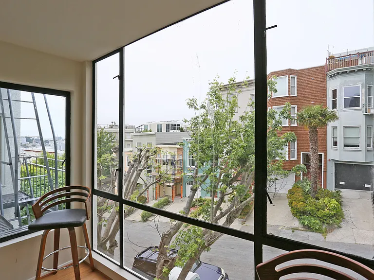 439 Greenwich St #A — Photo 4