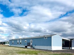 7 Walleye Rd, Lemoyne, NE 69146