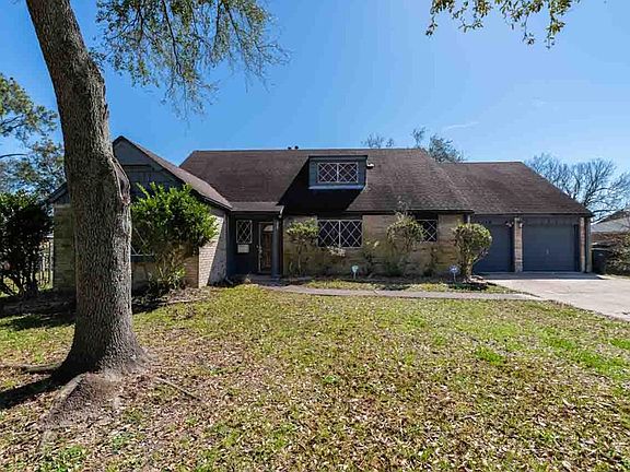 3rd image of 4148 Lakeshore Dr