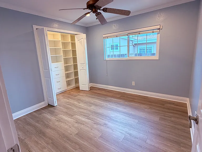 6336 Central Ave — Photo 10