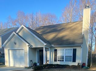 5323 Landreaux Dr, Raleigh, NC 27610