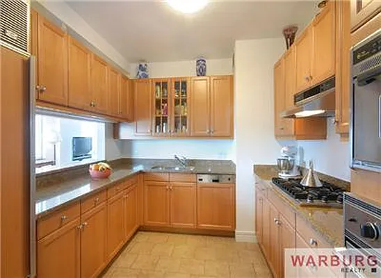 Rented by Warburg | media 26