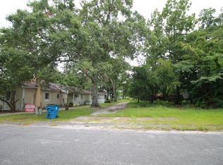 106 E 8th St, Alma, GA 31510
