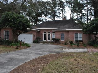 30 Twelve Oaks Dr, Savannah, GA 31410