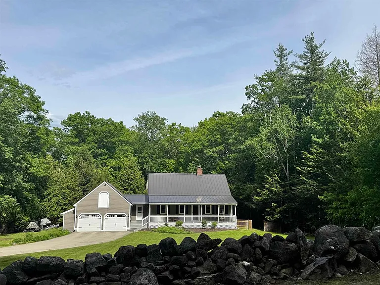 44 Stowell Rd — Photo 31