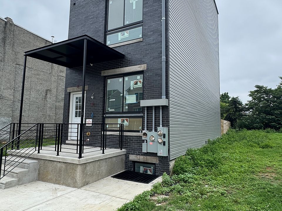 1st image of 3912 Aspen St #1