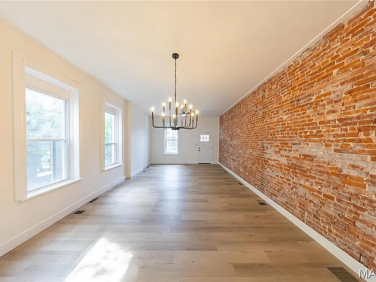 4431 Norfolk Ave — Photo 8