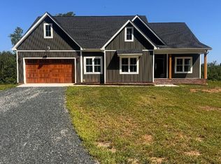 405 Hixburg Rd, Pamplin, VA 23958