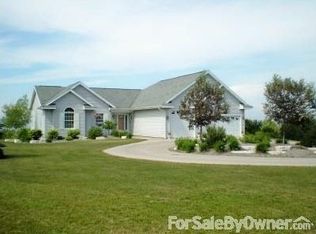 4609 Country View Rd, Petoskey, MI 49770