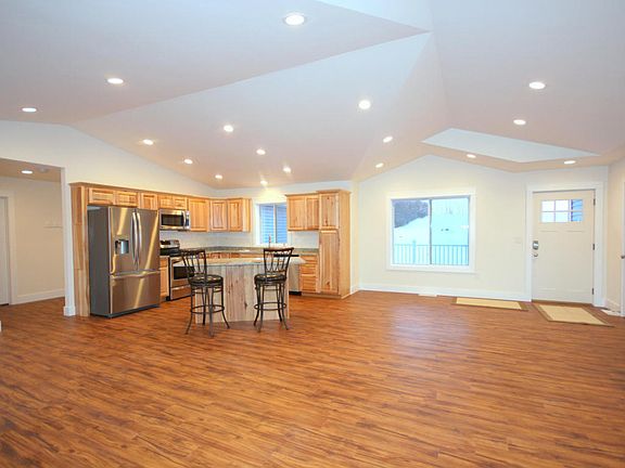 5th image of 708 Damika Dr