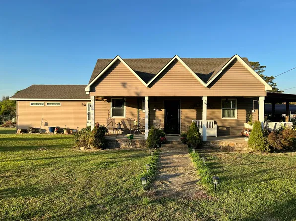 350 County Line Rd, Locust Grove, AR 72550