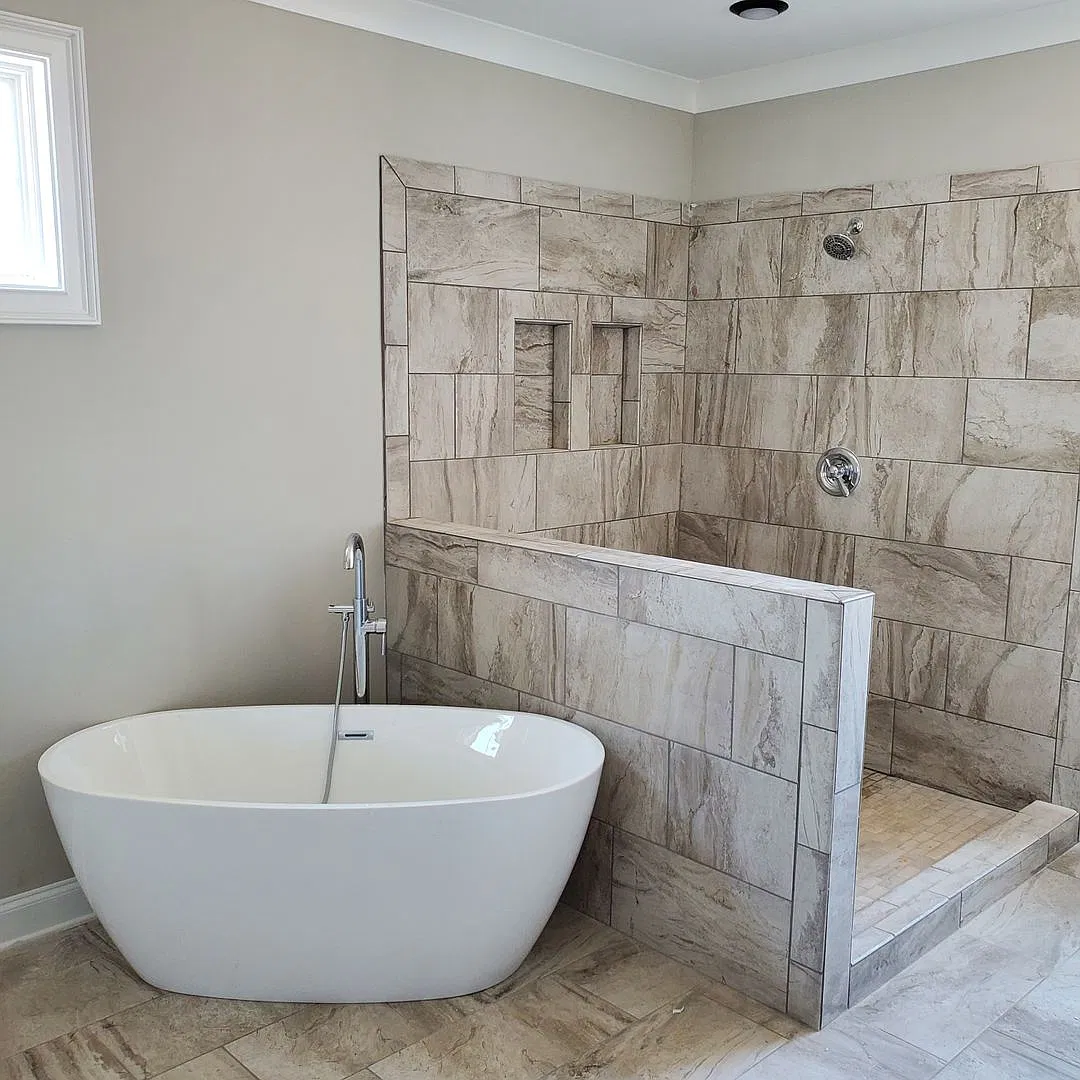 Beautiful 4BR/3BA Home in Milton's Kennewick Park | Gourmet Kitchen, Hardwood Floors & Covered Patio — Photo 1