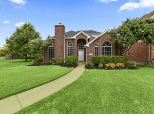 1709 Post Oak Dr, Rowlett, TX 75089