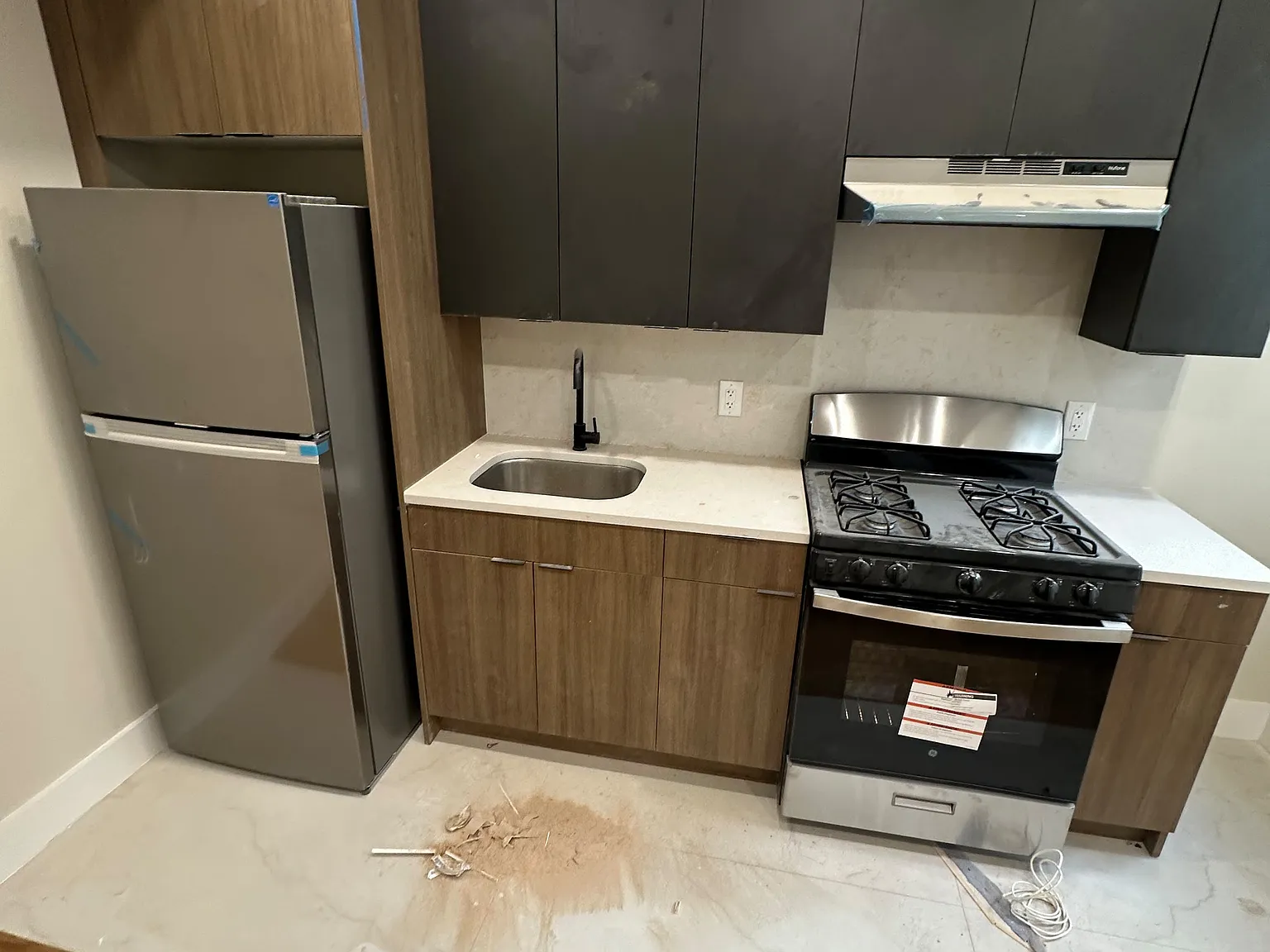 2 bed, $2,200 — Photo 3