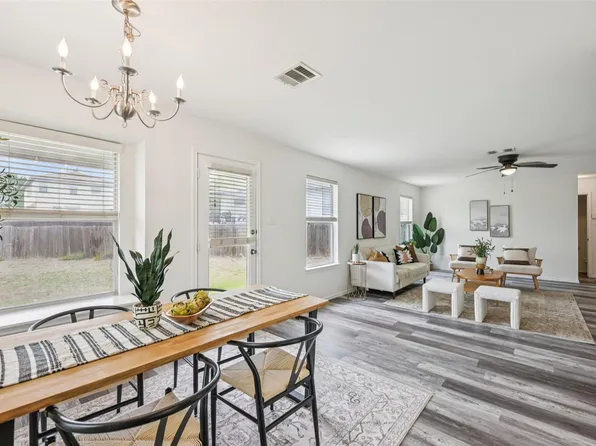 326 Covent Dr, Kyle, TX 78640