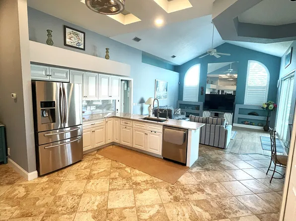 87 Colechester Ln, Palm Coast, FL 32137