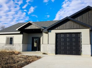 109 N Ash St, Leigh, NE 68643