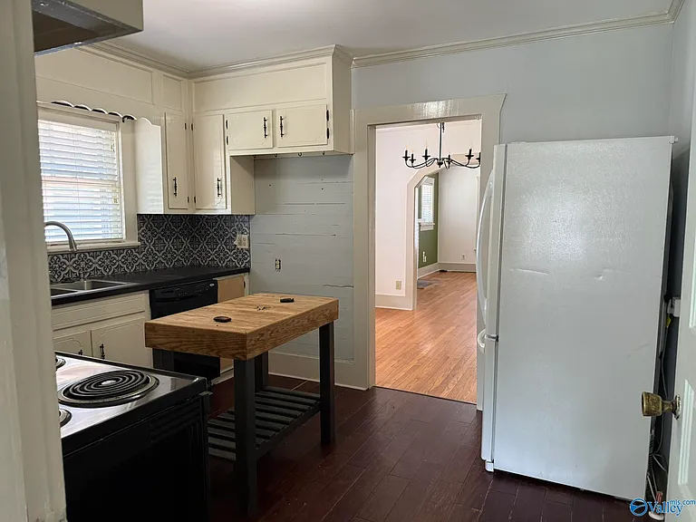1118 Ward Ave NE — Photo 12