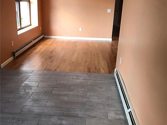 2nd image of 712 E Main St #3A