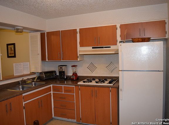 2nd image of 8058 Broadway St #139
