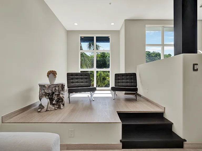 425 N Ocean Blvd #3 — Photo 26