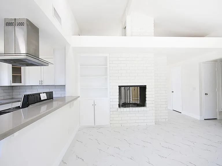 14482 Grassmere Ln — Photo 10