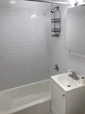 Rented by City Connections Realty | media 25