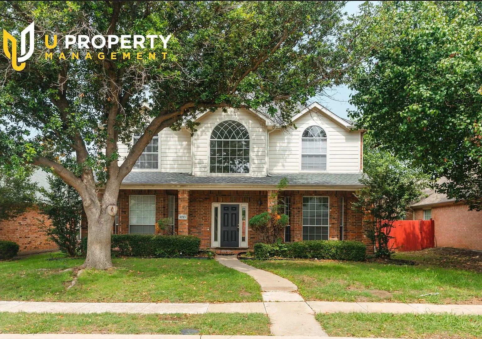 Spacious Home in Plano ISD — Photo 1