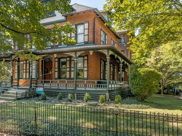 Matlack Apartments West Chester, 322 N Matlack St APT 3, West Chester, PA 19380