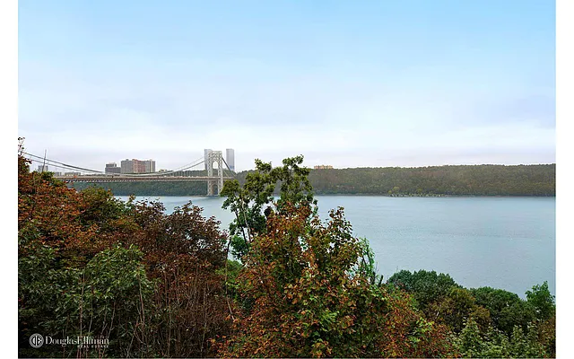 Sold by Douglas Elliman | media 25