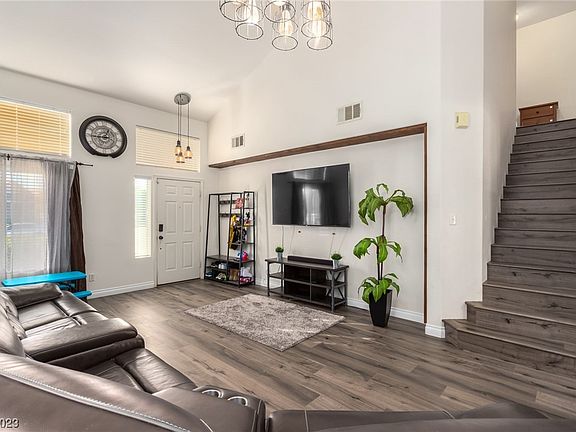 4th image of 3706 Caribbean Blue Ave