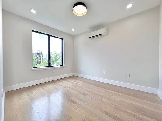 Rented by Doorway NYC, LLC | media 32