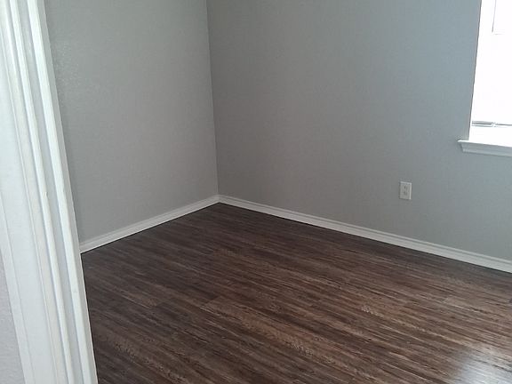 5th image of 1202 Alameda Ave