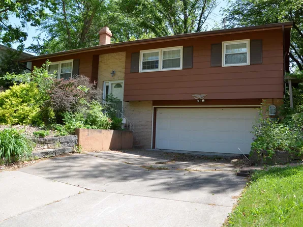 298 Jana Rd, Macomb, IL 61455