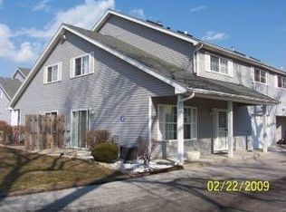 721 Shady Acres Ln, Calumet City, IL 60409