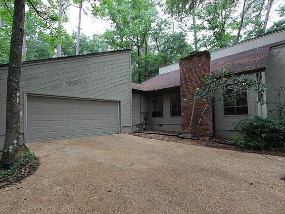 2nd image of 3202 Adwood Dr