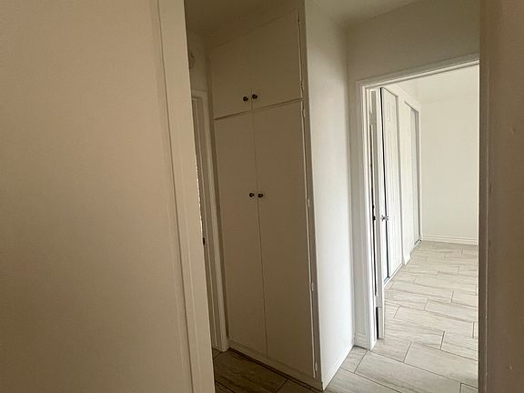 4th image of 515 N New Ave #1