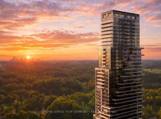 10 Inn On The Park Dr #411, Toronto, ON M3C 0P9