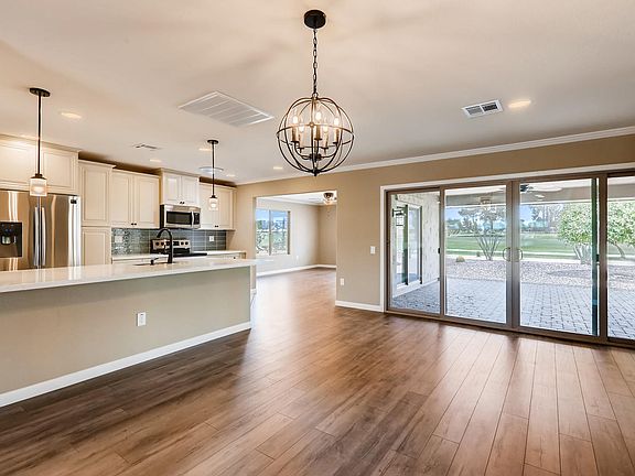 3rd image of 18201 W Willowbrook Dr