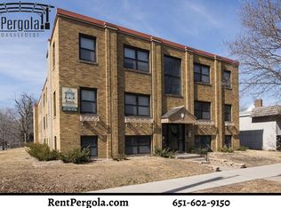 625 Cleveland Ave S #207, Saint Paul, MN 55116